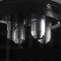 デジタル タッチ画面が付いている3対物レンズのVickersの硬度機械自動タレット